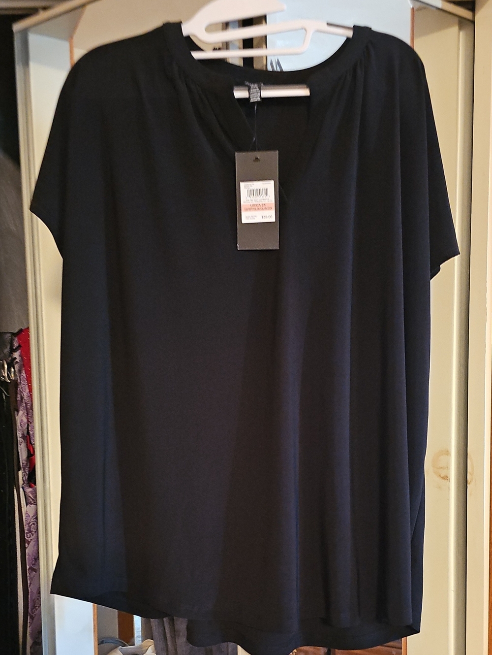 Jones New York Black Short-Sleeve Draped Tee
